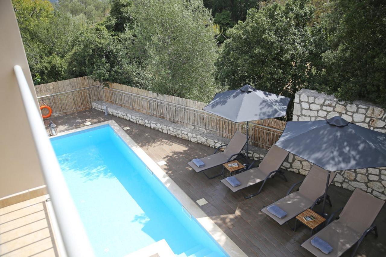 Amarianos Villas Agia Efimia エクステリア 写真