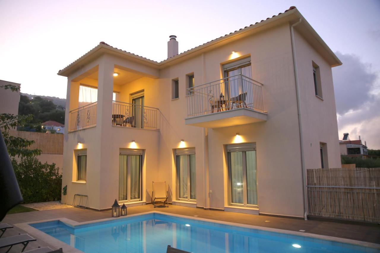 Amarianos Villas Agia Efimia エクステリア 写真