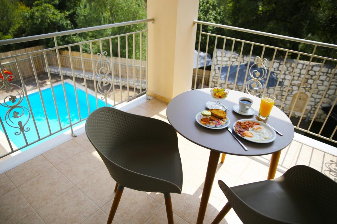 Amarianos Villas Agia Efimia エクステリア 写真
