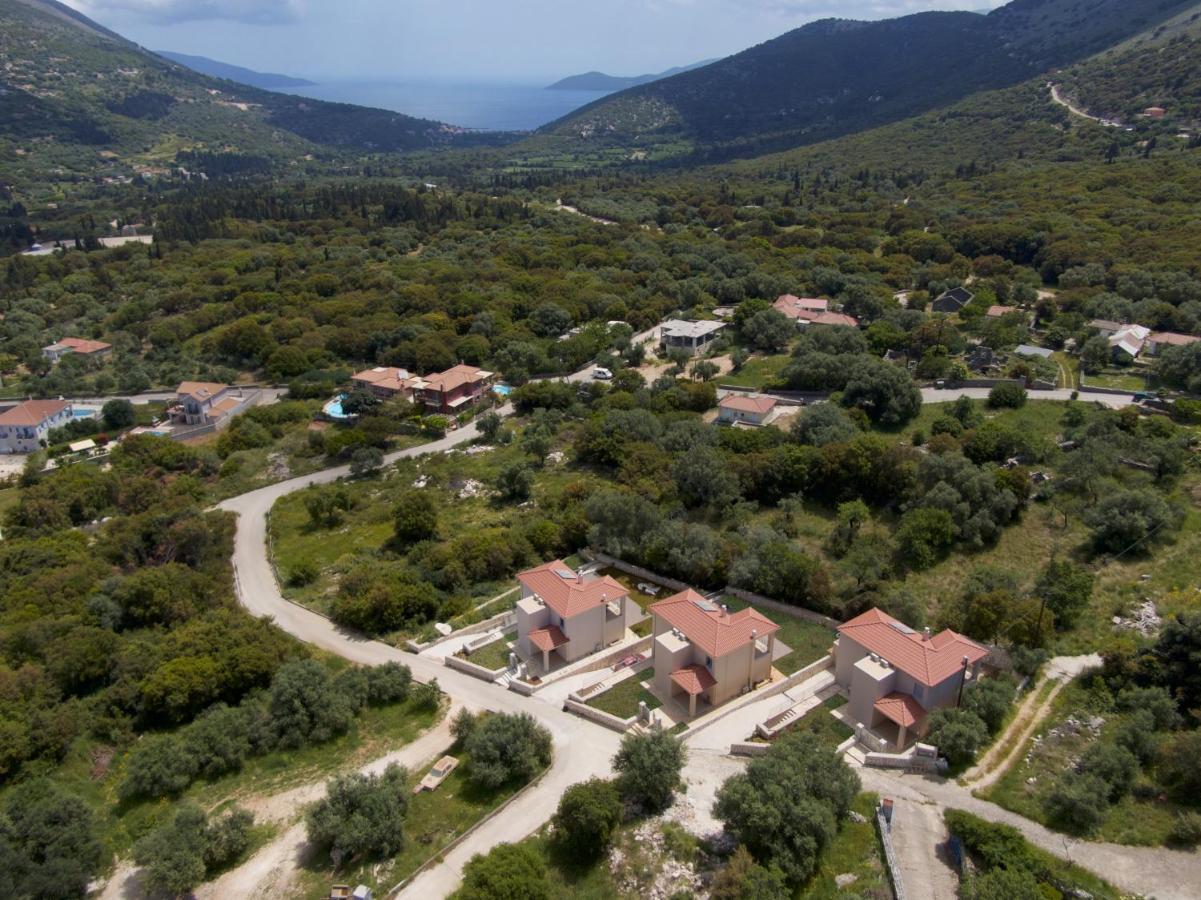 Amarianos Villas Agia Efimia エクステリア 写真