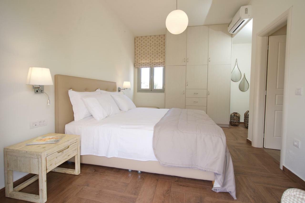 Amarianos Villas Agia Efimia エクステリア 写真